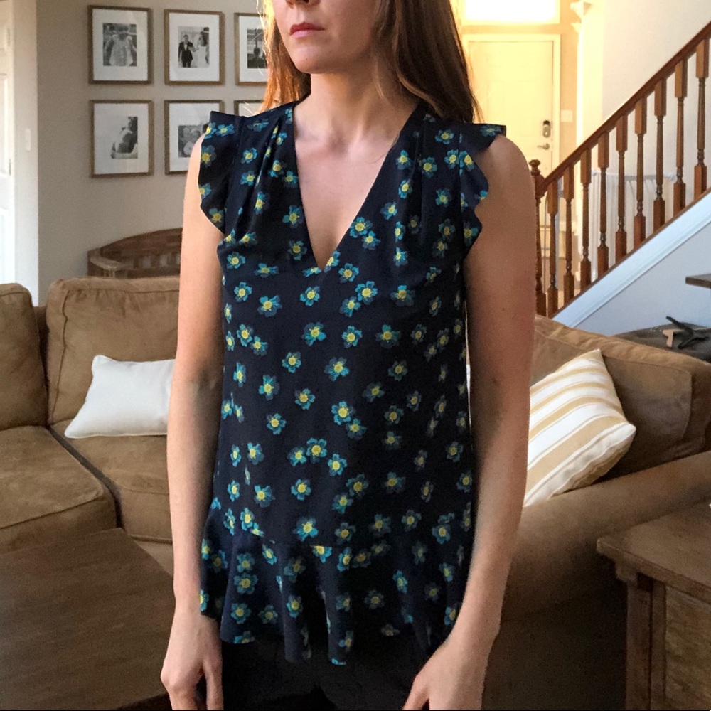 Flutter sleeve Banana Republic top